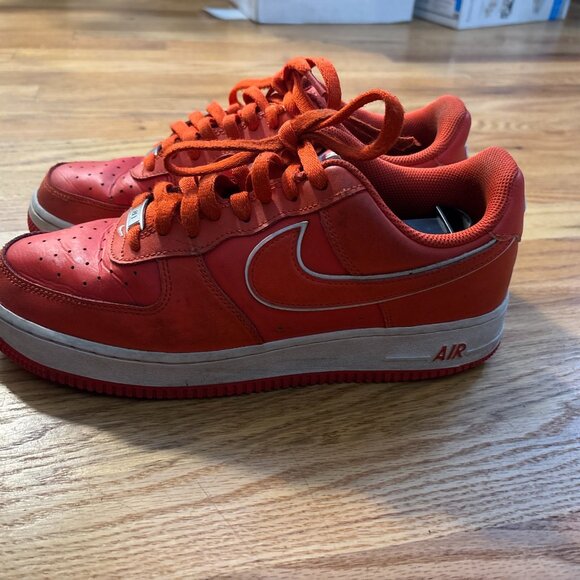 Nike Air Force 1 Low Orange Sneakers size10  dv 0788-600 main image 9
